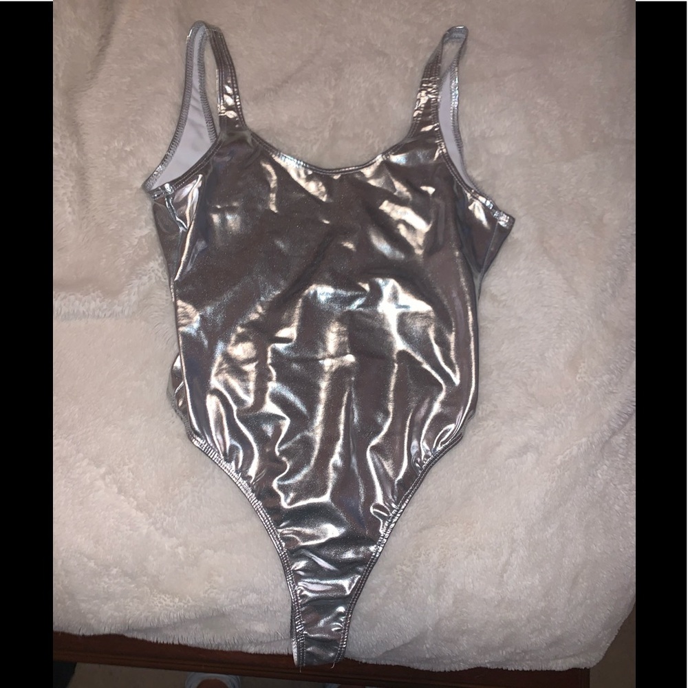 Chrome Onsie